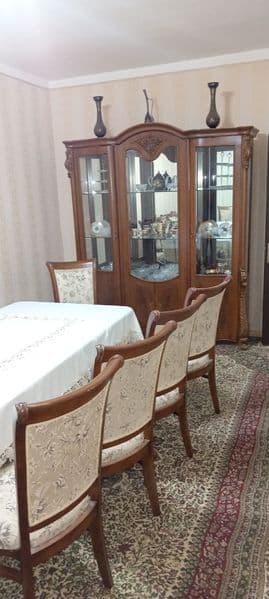 Yunusobod tumani 12 kvartalda 3 xonali kvartira arendaga ber