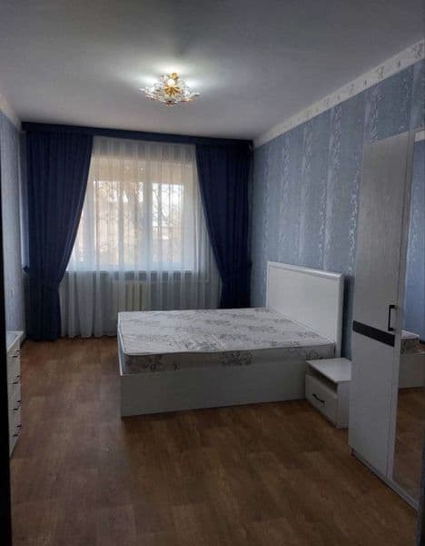 3/2/5 Художников, Райсобес. Квартира чистая, с мебелью и тех