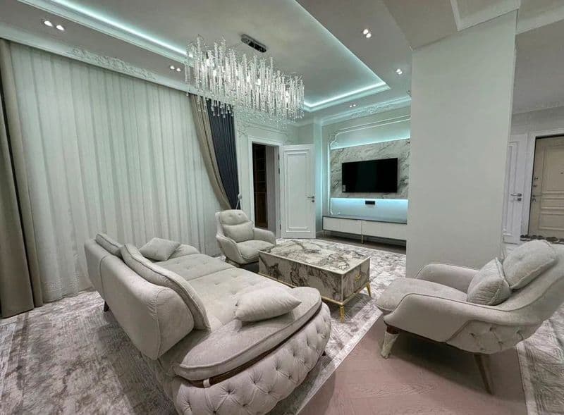 Метро Ойбек 4 комнт й Сдаётся необыкновенная квартира в ново