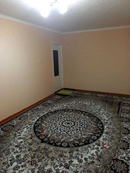 1xonali kvartira maklersiz<br />
2dona o'qidigan ishlaydgan 