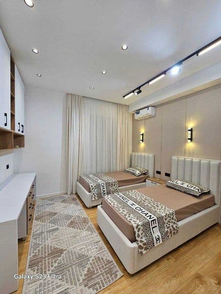 • Комнат: 3<br />
• Этаж: 4<br />
• Этажность: 14<br />
• Пл — фото 2