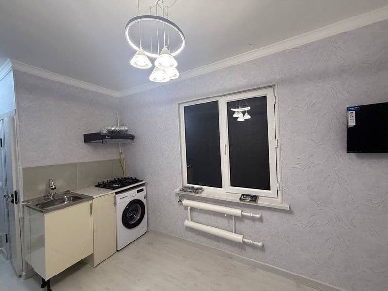 Аренда<br />
Накошлык (БТИ)<br />
1комнатная уютная квартирк