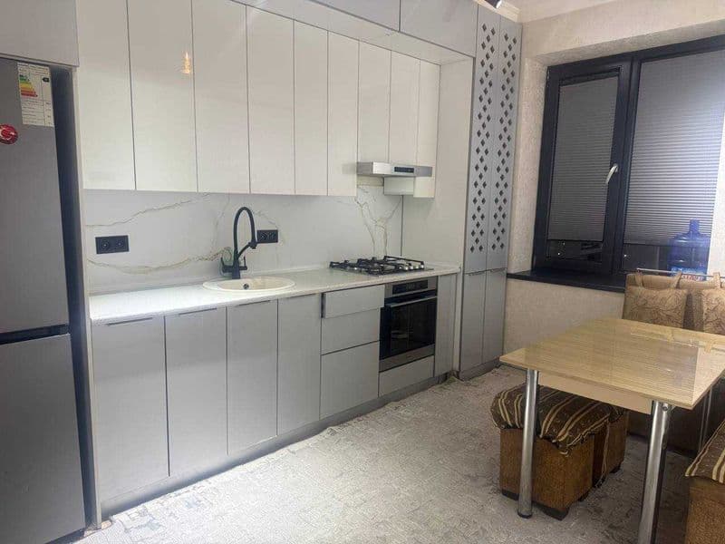 Сдаётся трёхкомнатная квартира (95 кв. м) в Бадамзаре. Кварт — фото 4