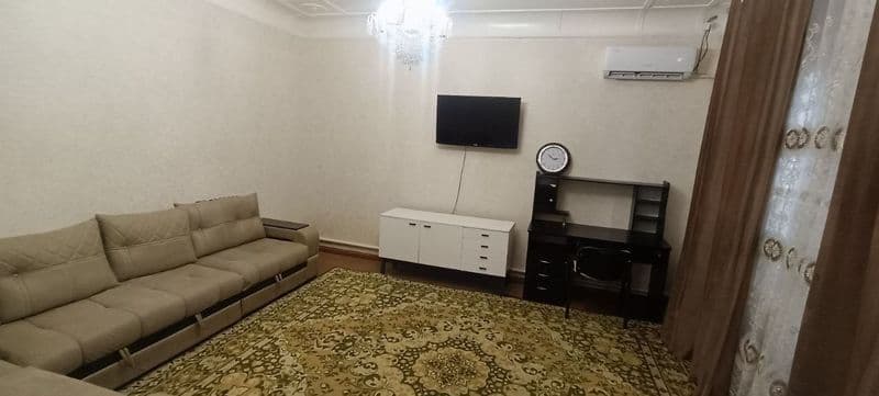 Сдаётся дом 3 комнаты есть дворик <br />
Место для машины пе — фото 3