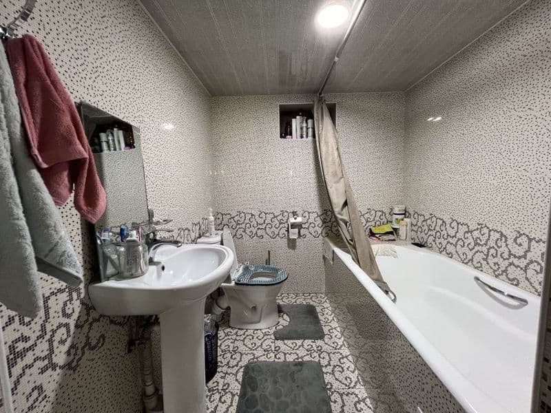 В аренду 1/4/7 Ассалом Сохил Узбум полностью мебелирована по — фото 4