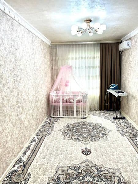 Olmazor tumani medgaradok Beruniy metroga yaqin joydan  o'g'