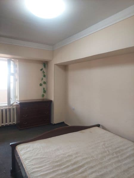 Сдается 3 комнатная квартира в самом центре города. <br />
О — фото 2