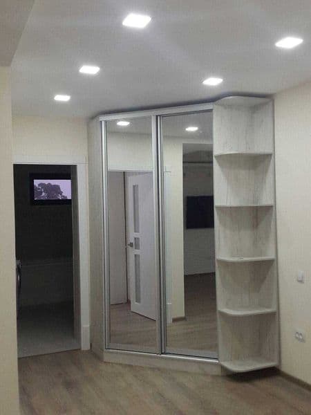 Сдается двухкомнатная квартира студия в центре города на дол — фото 5