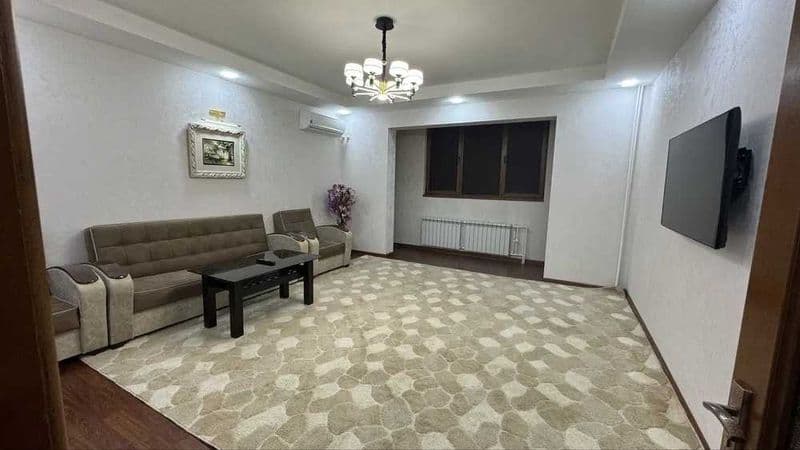 Район: Мирабадский<br />
Адрес: айбек<br />
<br />
Комнат: 3 — фото 2