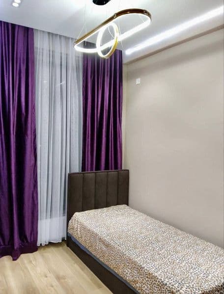 Shahriston metro bekati<br />
Shahriston metro yaqinida, tin — фото 2