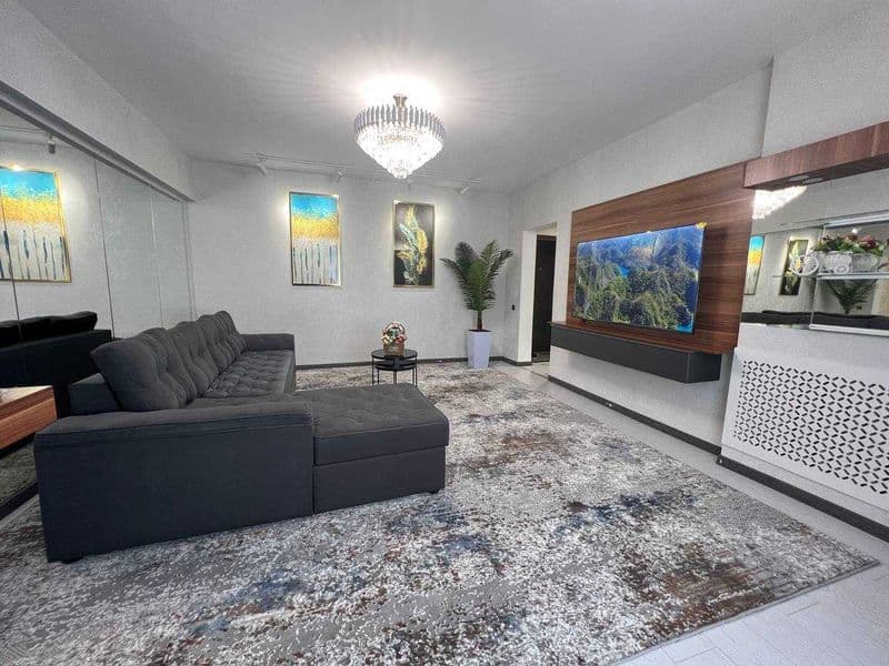 Сдаётся шикарная 2х комнатная квартира на 2 этаже в Новостро — фото 2