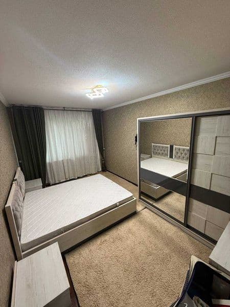 Сдаётся шикарная 4-комнатная квартира <br />
<br />
 Район: 