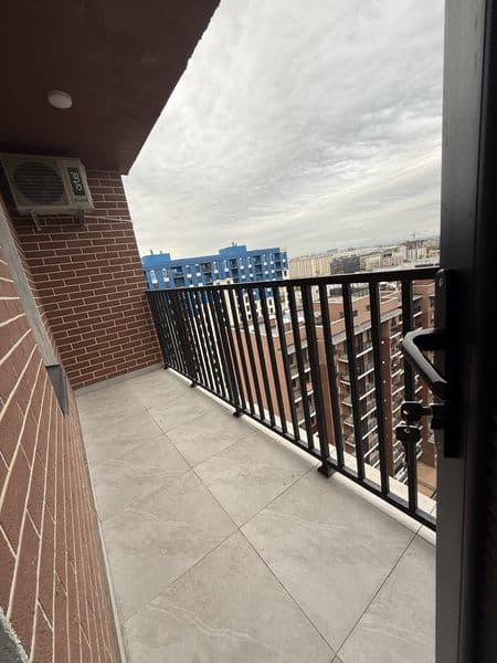 Сдаётся 1/16/16 в ЖК Ассалом Сохил. <br />
30 кв.м. Рядом су