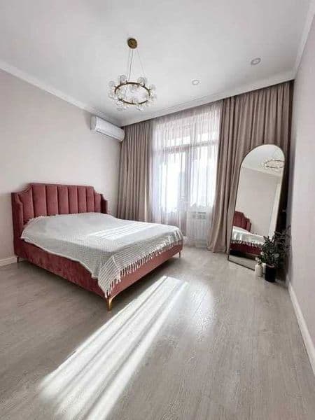 Район: Яккасарайский<br />
Адрес: Глинка<br />
<br />
• Комн — фото 4