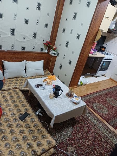 2 ta oʻgʻl bola kerak kvartira hamma waroyiti bor akuratni b