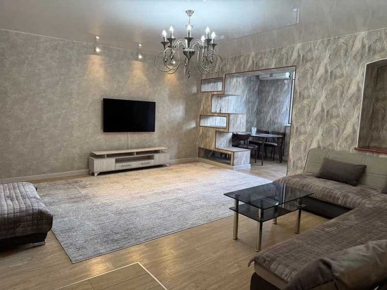 Сдается квартира с красивым ремонтом<br />
<br />
• Район: Ш — фото 4