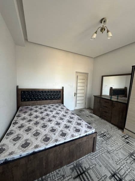 Sputnik 7 da 2 xonalik katta kvadrat uy oilaga ijaraga beram — фото 2