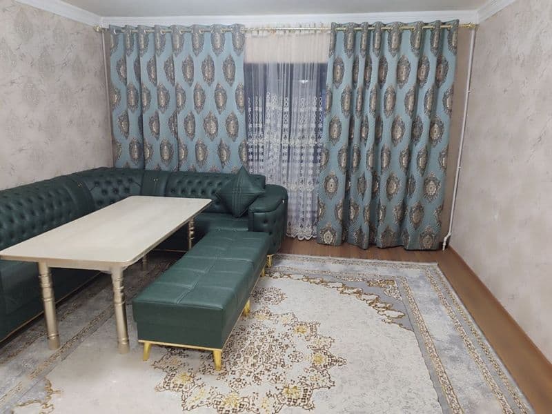 3 комн аренда на порядочный семя или иностраниц<br />
3 комн