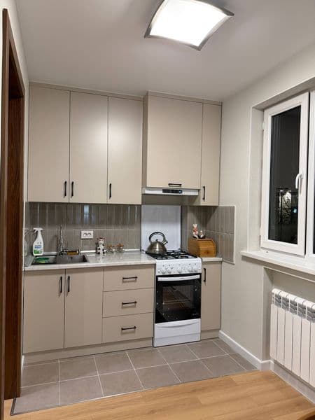 Сдам 2х комнатную на 2м этаже 5 этажного кирпичного дома  в  — фото 4