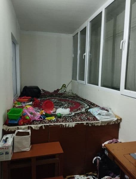 Student bolalar uchun bezmakler kvartira<br />
4 xonali uy K