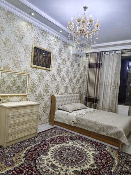 Сдаётся 3 комнатная квартира на 3 ом этаже в центре города К