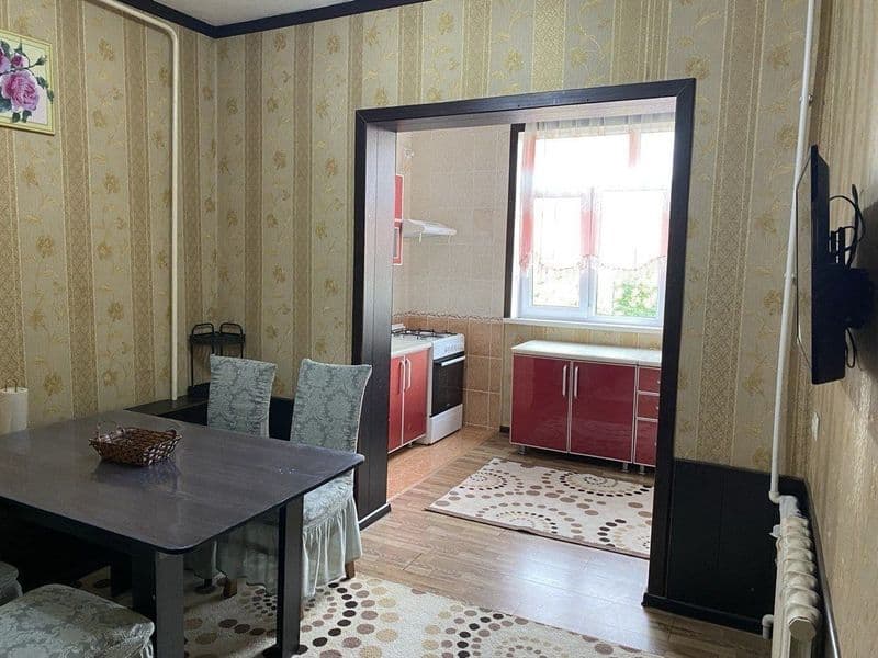 Юнусабад 19кв  Аренда 2 комн 4 этаж 5 этажного дома сред рем