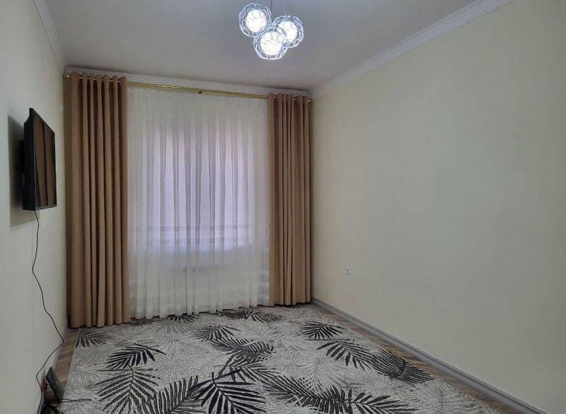 Янги Узбекистан<br />
3/5/5<br />
Новостройка <br />
80 м2<b