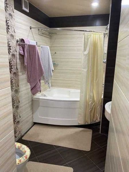 Сдаётся Квартира в центре 3/3/4 67 кв. метров в Мирабадском  — фото 5