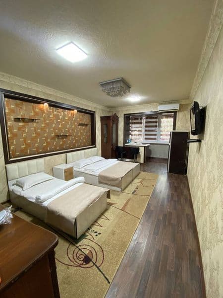 450$<br />
маклерский 150$<br />
яккасарайский 1 хонали<br /