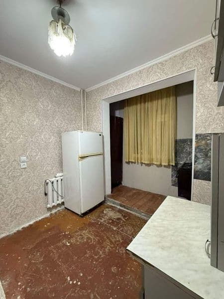 Сдаётся 1-комнатная квартира переделанна в 2-комнатную кухня — фото 5