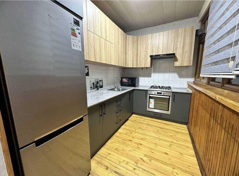 • Комнат: 3<br />
• Этаж: 3<br />
• Этажность: 9<br />
• Пло — фото 4