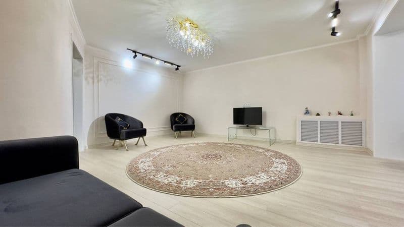 Сдается на Ц-1 3х комнатная квартира <br />
<br />
Ориентир: — фото 2