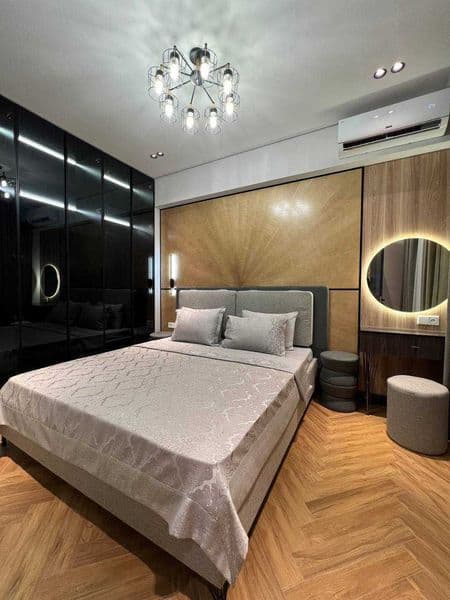 Район: Яккасарайский<br />
Адрес: Шота Руставели<br />
Ориен