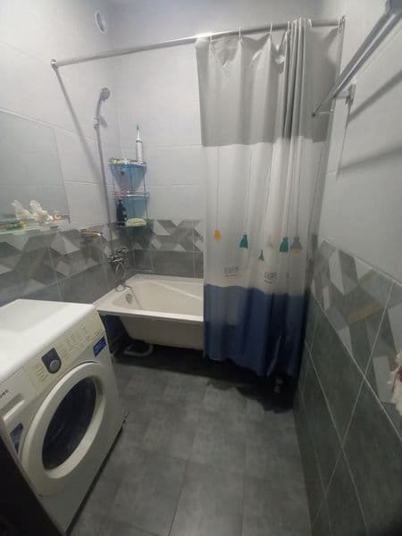 Максим горький<br />
2 комнат<br />
2 этаж<br />
4 этажного  — фото 5