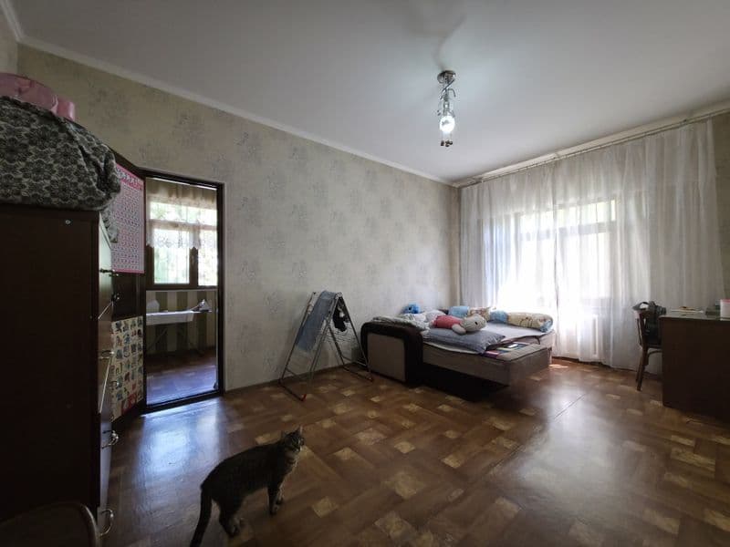 Аренда Спутник-16 1/3/5<br />
Площадь квартиры: 38м²<br />
С