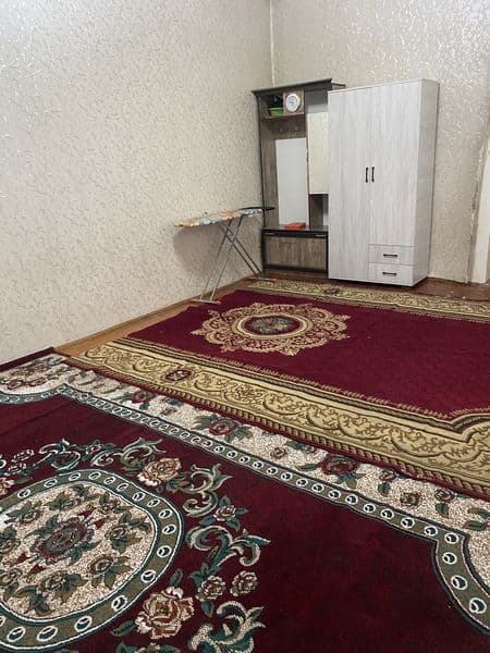 qizlarga hazaykali uy<br />
Kamoliddin Behzod,Alisher Navoiy