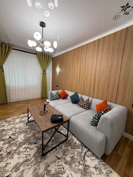 Сдается квартира с красивым ремонтом<br />
<br />
• Район: Ю