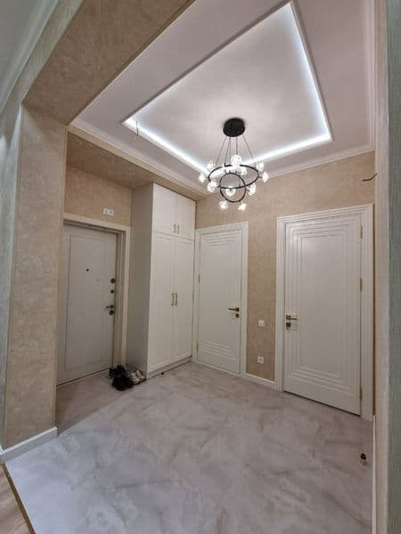 Ташкент Сити. Бульвар ..   Большая 2 комнатная  квартира  4 