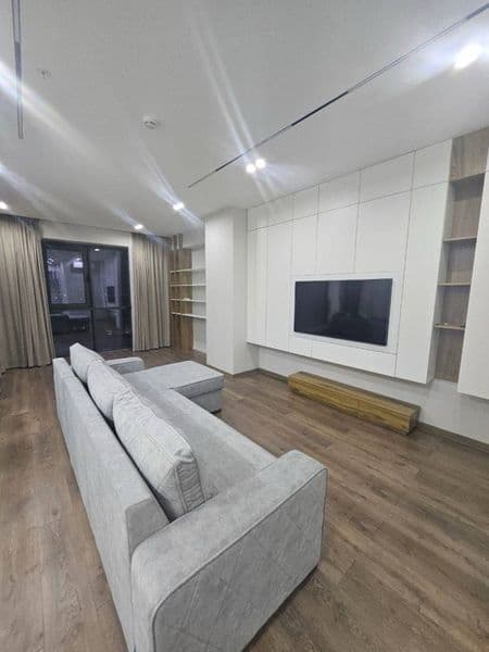 3/5/25 120м2 <br />
Для подробной информации звонить по указ