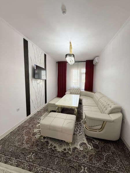 3 honali uy hamma waroit bor kandetsaner televezor kir mawen