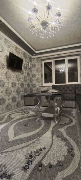 Arenda kvartira chilanzar 6 k  Parus  Qatartal kochasi 1 hon