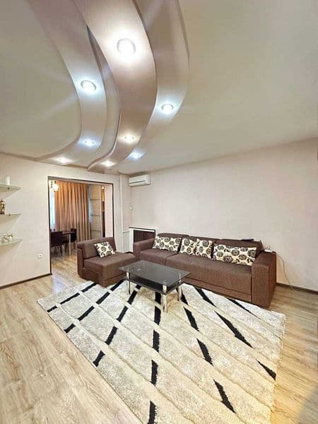 Сдаётся квартира на ул. Чимкентская‼️<br />
Ориентир - ЦУМ<b