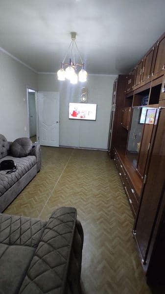 Юнусабад -8 сдаётся отличная двухкомнатная квартира передела