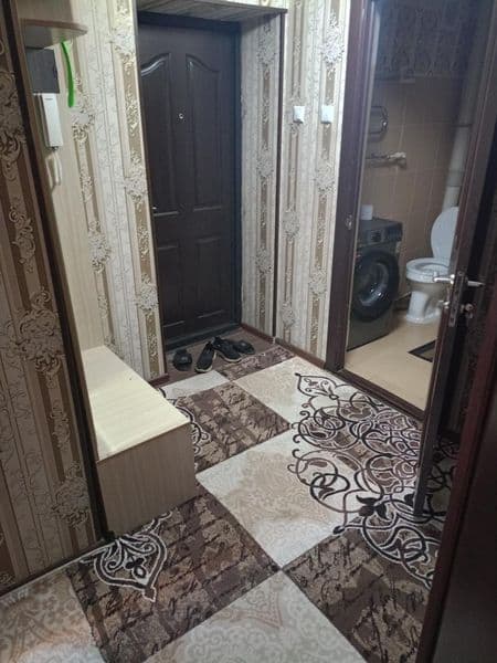 Kimga:Faqat 3ta  talaba qizlarga<br />
Oila bilan turiladi,u