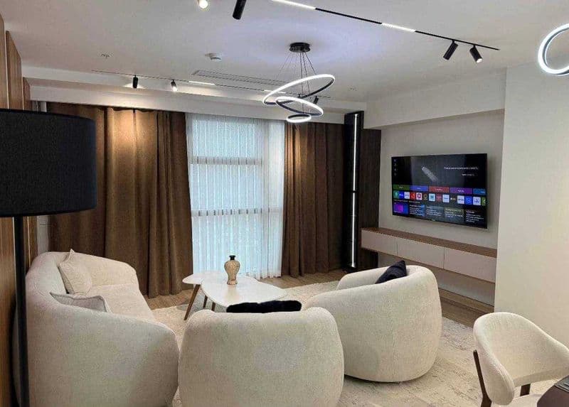 Район: Яккасарайский<br />
ЖК Piramit tower<br />
Ориентир: 