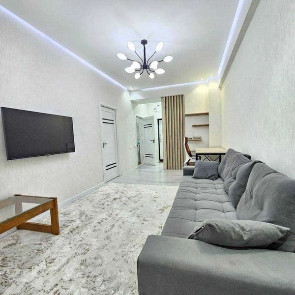 Сдается на Ойбеке в новостройке 2х комнатная квартира<br />
 — фото 2