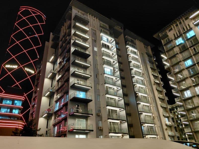 Аренда Квартиры-ЖК Заравшон Сити рядом Peramit Tower <br />
