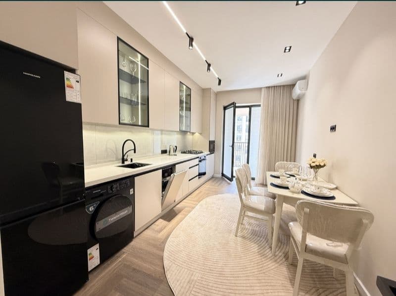 Топовая квартира 2/11/15  65кв обставлена полностью дорогой  — фото 3