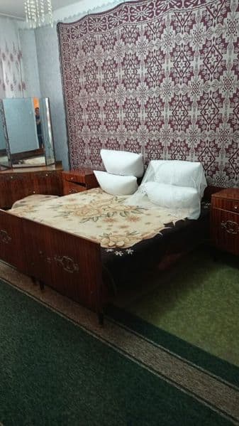 Сдается квартира<br />
Алгоритм -30 квартал<br />
Комнат: 4<