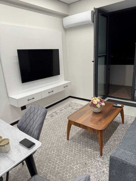 Уникальное предложение аренды в самом центре города <br />
< — фото 2